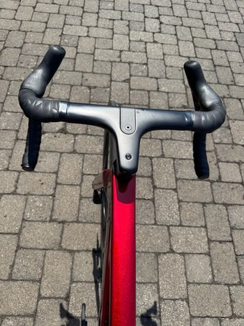 Gebrauchtes Canyon Aeroad CF SLX 8 Di2 Speed 2025 2025 Road & Gravel, Rot — Bild 6 von 14