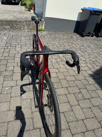 Gebrauchtes Canyon Aeroad CF SLX 8 Di2 Speed 2025 2025 Road & Gravel, Rot — Bild 13 von 14