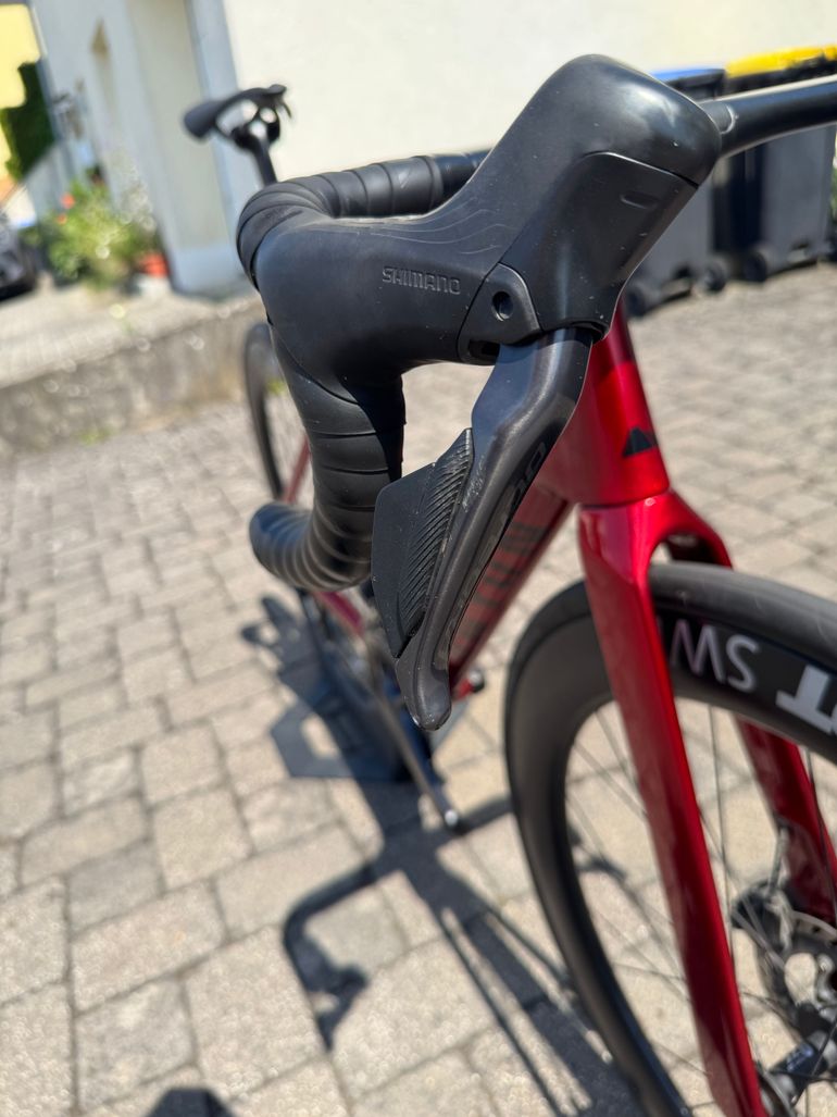 Gebrauchtes Canyon Aeroad CF SLX 8 Di2 Speed 2025 2025 Road & Gravel, Rot — Bild 10 von 14