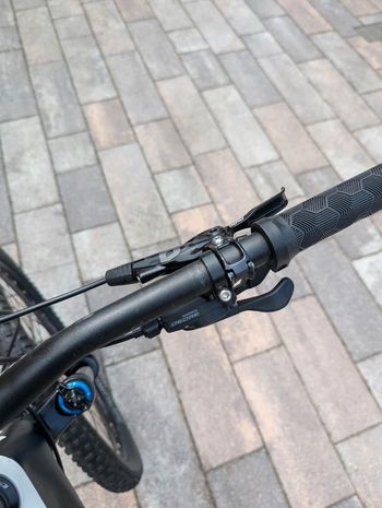 Used Specialized Epic S-Works Carbon Enduro 2017 Mountainbike, Black — image 3 of 20
