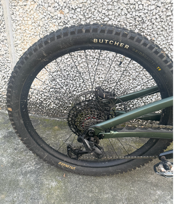 Used Specialized Turbo Levo SRAM Force eTap AXS 2026 Mountainbike, Green — image 2 of 5