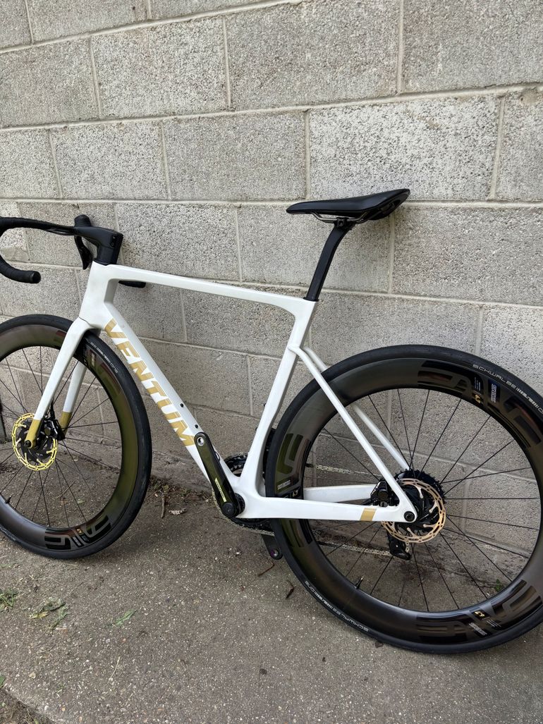 Used Ventum NS1 FORCE AXS 2025 2025 Road & Gravel, White — image 2 of 9