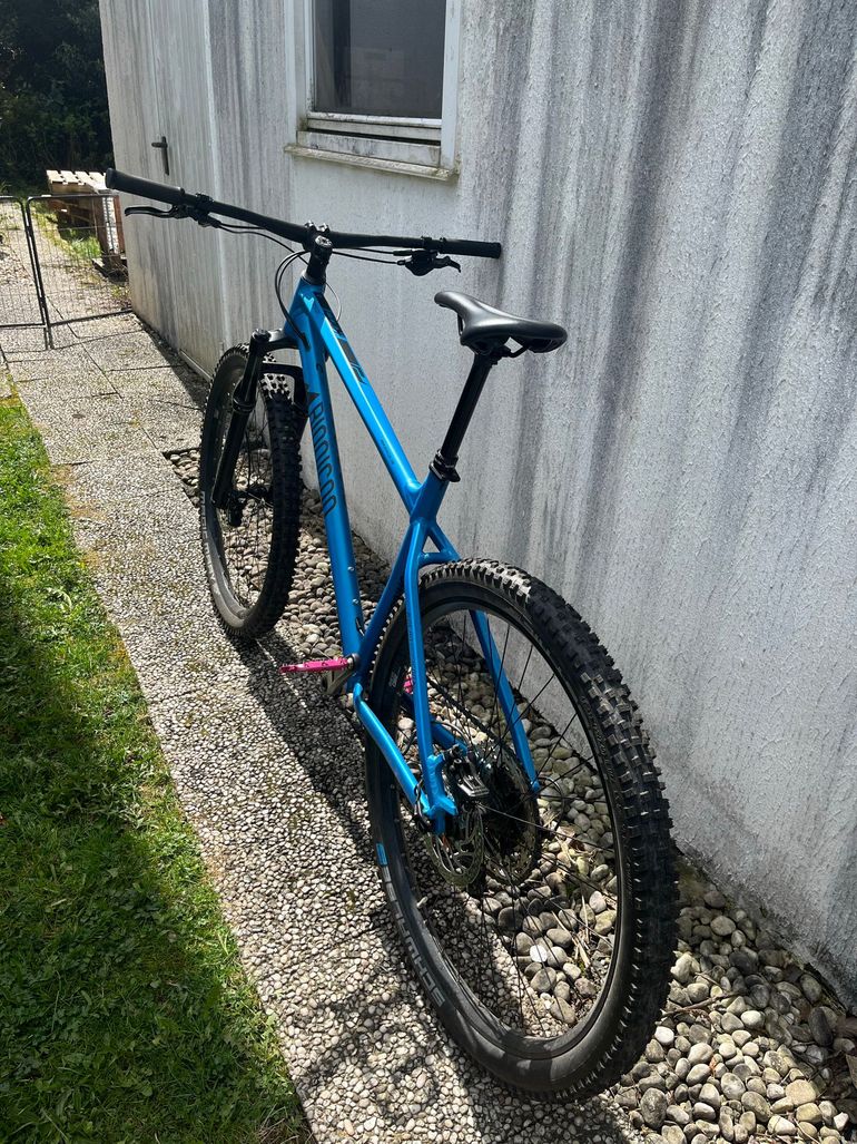 Bionicon Custom Shimano Deore 2024 Mountainbike de segunda mano, Azul — imagen 2 de 4
