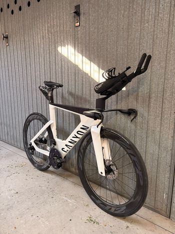 Używany Canyon Speedmax CF SLX 7 Disc eTap 2022 2022 Road & Gravel — zdjęcie 10 z 10