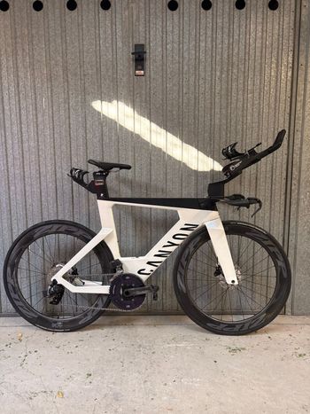 Used Canyon Speedmax CF SLX 7 Disc eTap 2022 2022 Road & Gravel