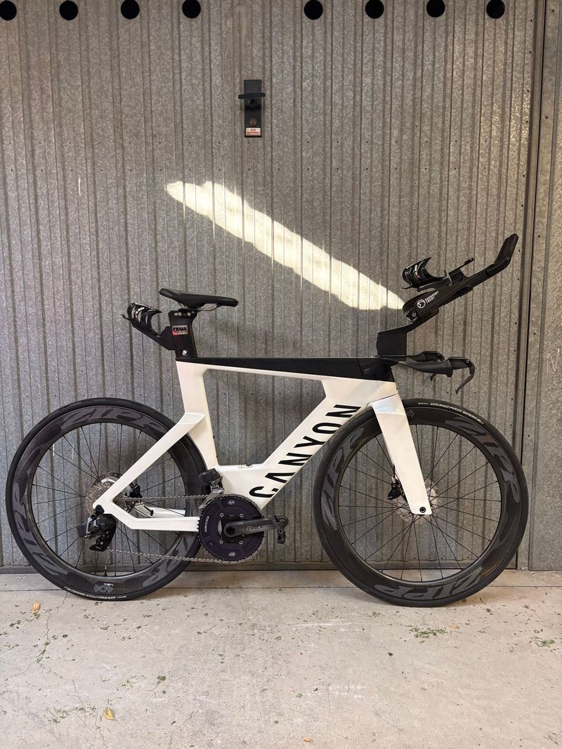 Tweedehands Canyon Speedmax CF SLX 7 Disc eTap 2022 2022 Road & Gravel