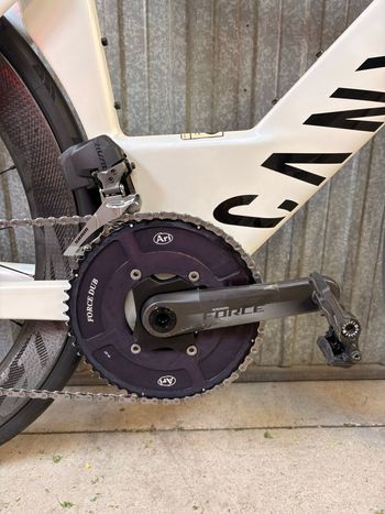 Używany Canyon Speedmax CF SLX 7 Disc eTap 2022 2022 Road & Gravel — zdjęcie 4 z 10