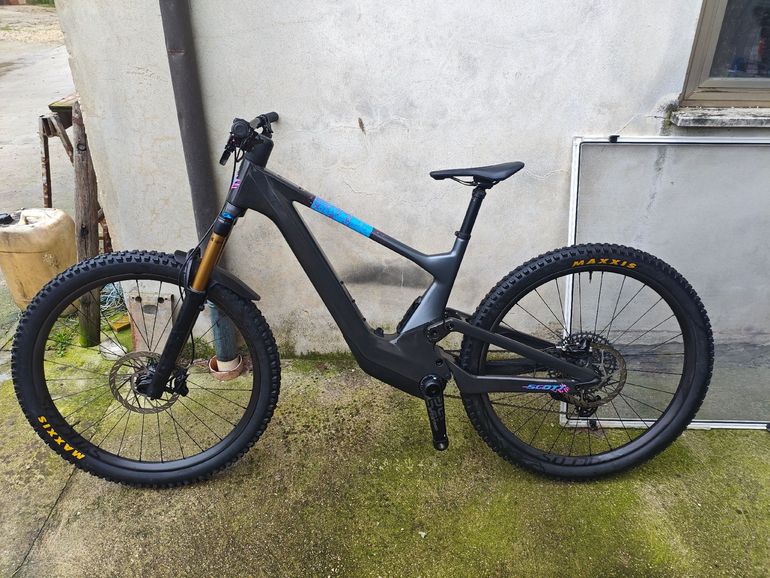 Używany Scott Voltage eRIDE 900 Tuned 2024 2024 Mountainbike — zdjęcie 2 z 5