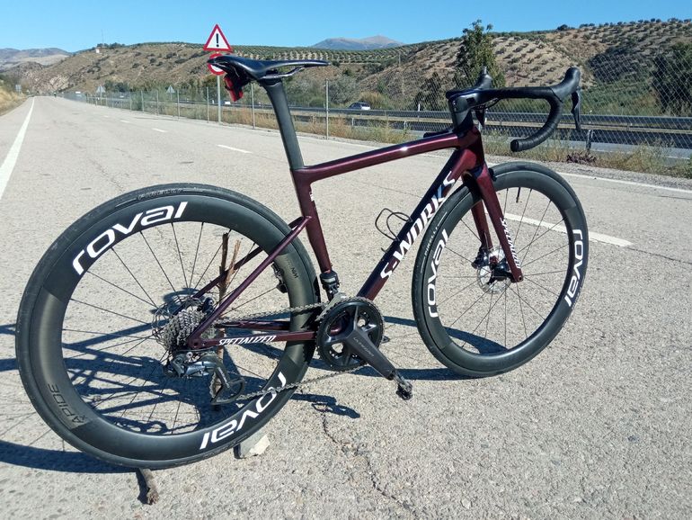 Used Specialized S-Works Tarmac SL8 - Shimano Dura-Ace Di2 2024 2024 Road & Gravel, Red — image 10 of 10