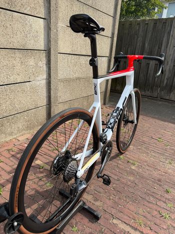 Gebrauchtes BMC TEAMMACHINE SLR01 2021 Road & Gravel, Weiß — Bild 2 von 3