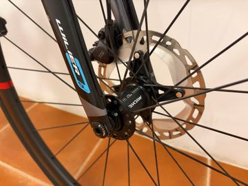 Wiilier Custom Shimano Ultegra Di2 2022 Road & Gravel usato, Grigio chiaro — immagine 8 di 8