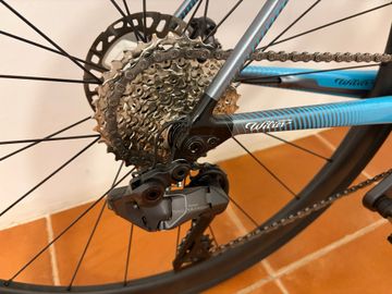 Wiilier Custom Shimano Ultegra Di2 2022 Road & Gravel usato, Grigio chiaro — immagine 2 di 8