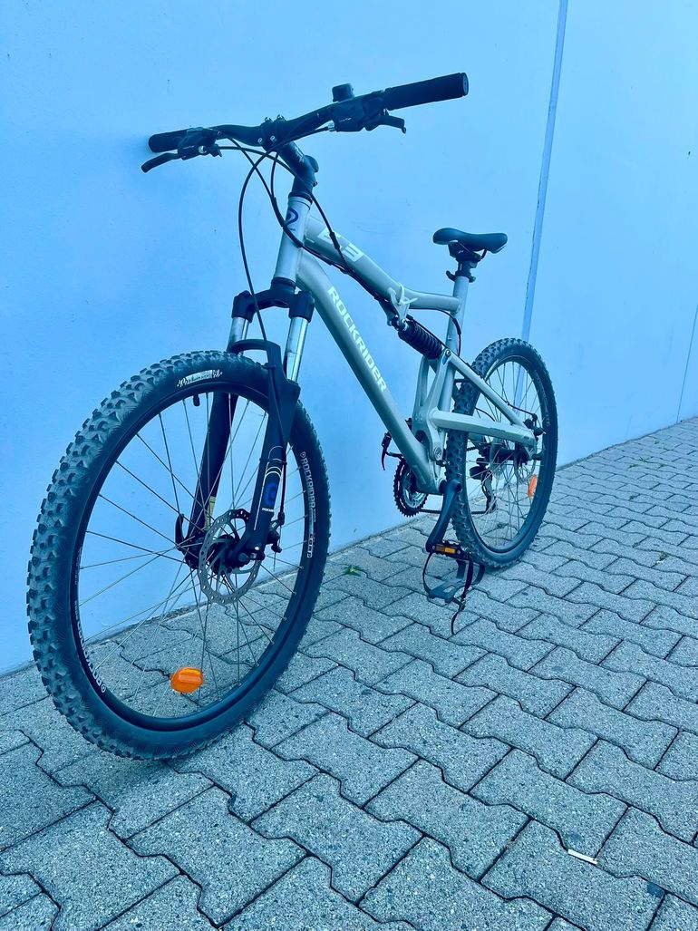 ROCKRIDER 6.3 26" 2018 Mountainbike usato, Grigio chiaro — immagine 4 di 10