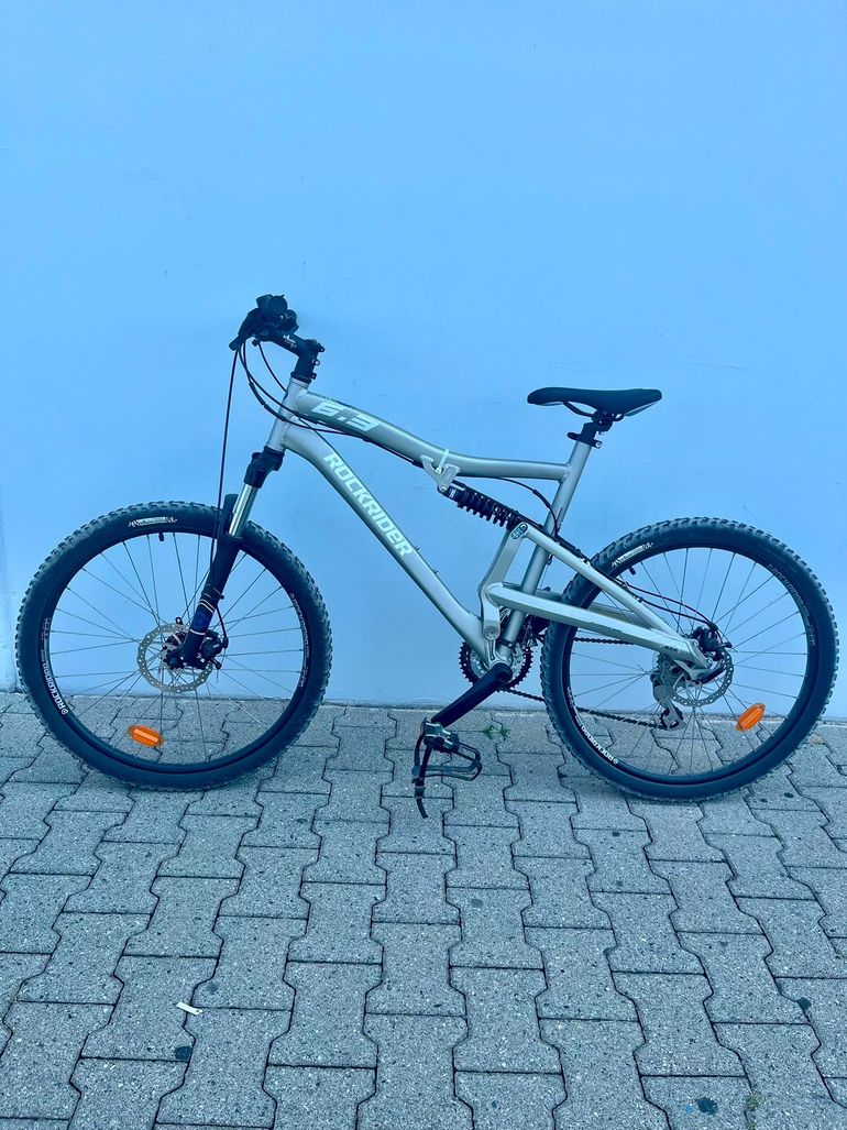ROCKRIDER 6.3 26" 2018 Mountainbike usato, Grigio chiaro — immagine 1 di 10