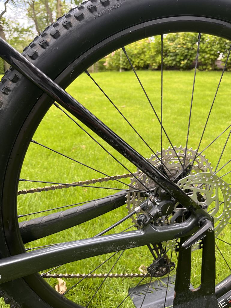 Used Trek Procaliber 9.5 2022 2022 Mountainbike, Light Gray, 29 — image 11 of 14