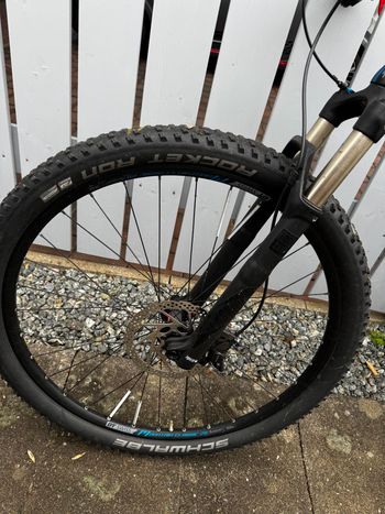 Used Stevens Sonora Shimano Deore XT 2018 Mountainbike, Black — image 3 of 16