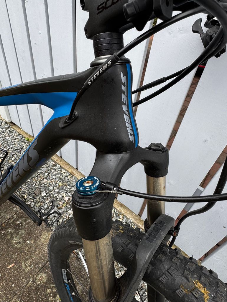 Used Stevens Sonora Shimano Deore XT 2018 Mountainbike, Black — image 14 of 16