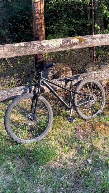 Used Specialized Rockhopper Sport 2025 2025 Mountainbike, Black, 27.5 (650B) — image 2 of 5