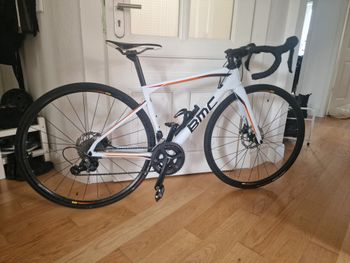 Použité BMC Roadmachine 02 THREE 2018 2018 Road & Gravel