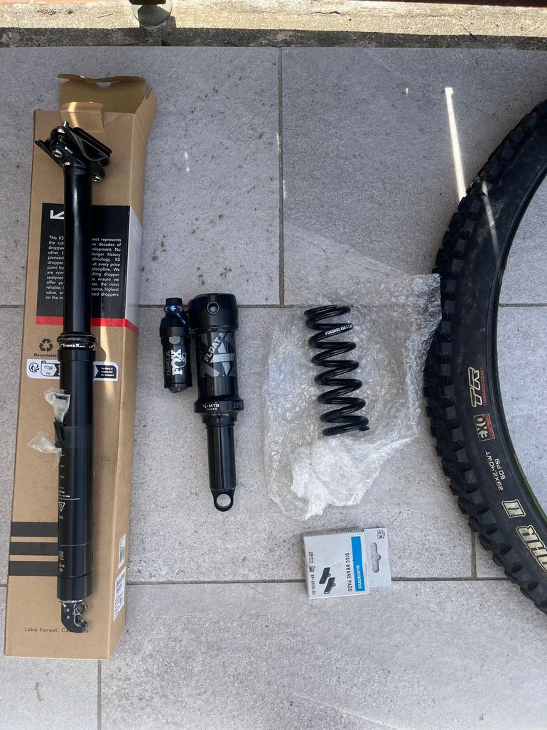 Used Orbea Wild Shimano SLX 2024 Mountainbike, Black — image 4 of 9