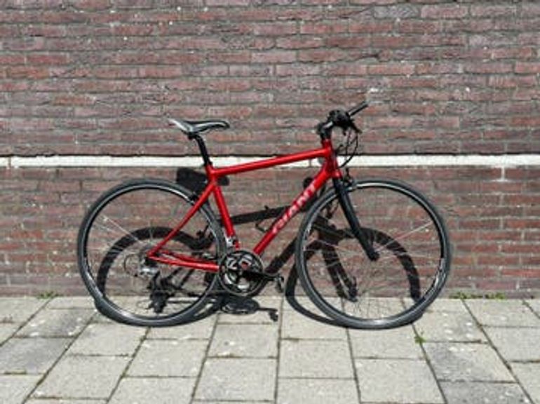 Použité Giant FRS 2.0 Flatbar Racer 2010 Road & Gravel — obrázek 1 z 9