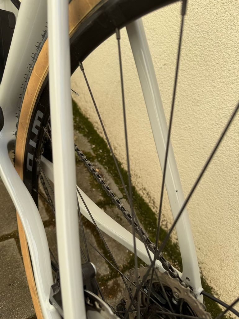 Used Cannondale Topstone Carbon 2 L 2023 2023 Road & Gravel, Light Gray — image 16 of 18