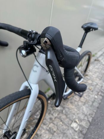 Used Cannondale Topstone Carbon 2 L 2023 2023 Road & Gravel, Light Gray — image 6 of 18