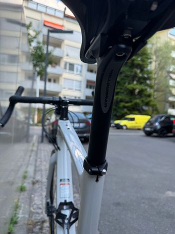 Used Cannondale Topstone Carbon 2 L 2023 2023 Road & Gravel, Light Gray — image 14 of 18
