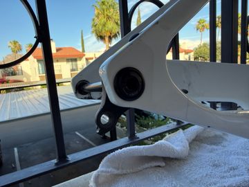 Used Quintana Roo V-PRi Frameset 2025 Road & Gravel, White — image 5 of 10