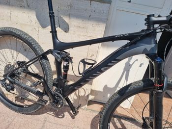 Used Canyon Lux CF 6.9 Pro Race 2016 Mountainbike, Black — image 5 of 6