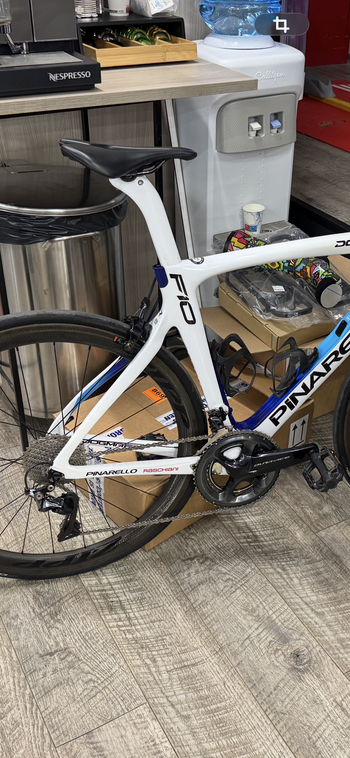 Used Pinarello DOGMA F10 2019 2019 Road & Gravel, White — image 3 of 3
