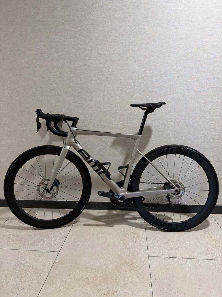 Použité BMC Teammachine SLR TWO 2021 2021 Road & Gravel — obrázek 2 z 6
