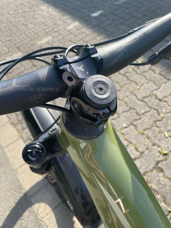 Used CUBE STEREO ONE77 C:68X TM 29 2023 2023 Mountainbike, Green, 29 — image 4 of 9