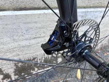 Canyon Ultimate CFR WRL 2024 2024 Road & Gravel usato, Nero — immagine 6 di 13