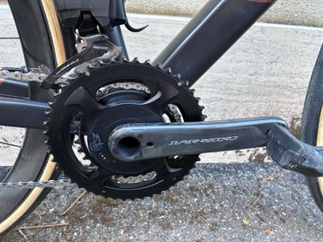 Canyon Ultimate CFR WRL 2024 2024 Road & Gravel usato, Nero — immagine 4 di 13