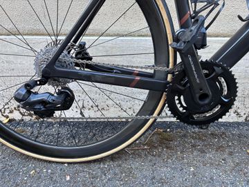 Canyon Ultimate CFR WRL 2024 2024 Road & Gravel usato, Nero — immagine 9 di 13