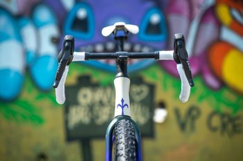 Używany Wilier Rave SRAM Red eTap AXS 2027 Road & Gravel — zdjęcie 2 z 10