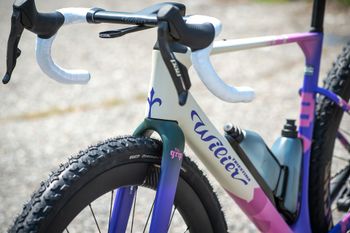 Używany Wilier Rave SRAM Red eTap AXS 2027 Road & Gravel — zdjęcie 4 z 10
