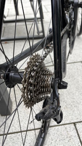 Używany Giant TCR Advanced 2 2021 2021 Road & Gravel — zdjęcie 2 z 8