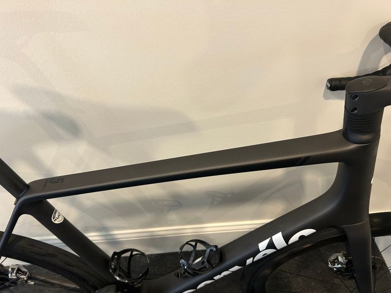 Used Cervélo R5 Red eTap AXS 2022 2022 Road & Gravel, Black — image 6 of 9