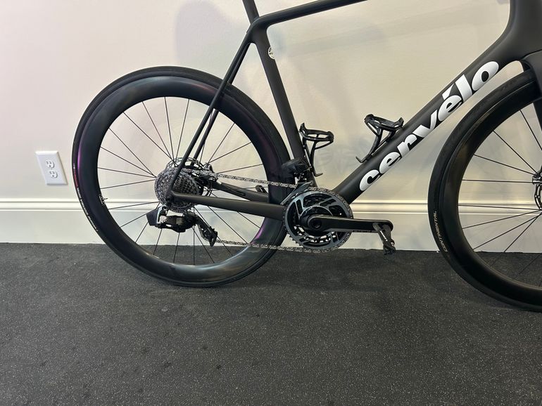 Used Cervélo R5 Red eTap AXS 2022 2022 Road & Gravel, Black — image 4 of 9