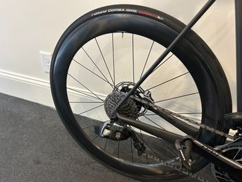 Used Cervélo R5 Red eTap AXS 2022 2022 Road & Gravel, Black — image 8 of 9
