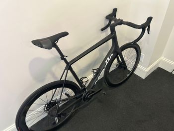 Used Cervélo R5 Red eTap AXS 2022 2022 Road & Gravel, Black — image 3 of 9