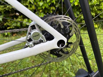 Gebrauchtes Specialized Tarmac Frameset 2024 Road & Gravel, Weiß — Bild 5 von 7