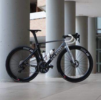 Used Van rysel RCR-R Pro Replica Dura Ace Di2 Decathlon AG2R Team 2025 2025 Road & Gravel