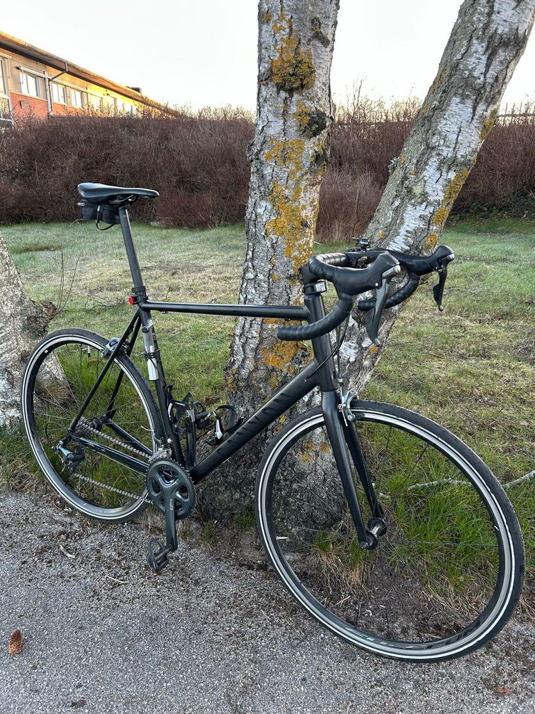 Gebrauchtes Canyon Endurace AL 6.0 2021 2021 Road & Gravel, Schwarz — Bild 3 von 5