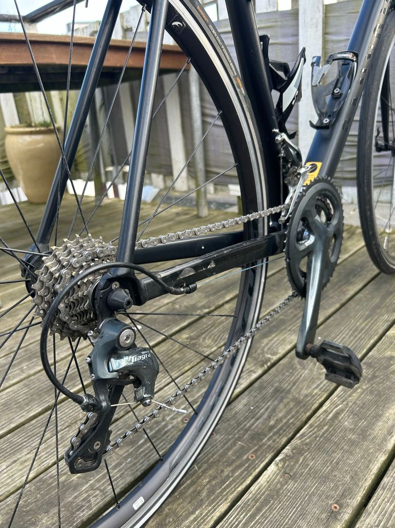 Gebrauchtes Canyon Endurace AL 6.0 2021 2021 Road & Gravel, Schwarz — Bild 4 von 5