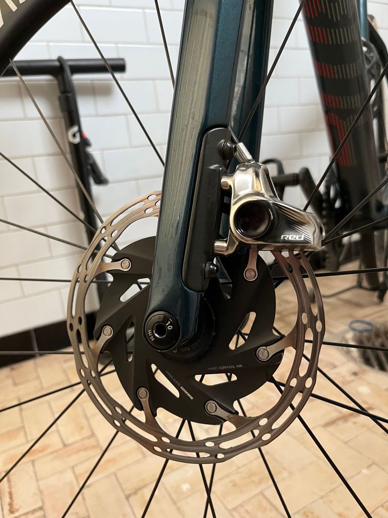 Used BMC Roadmachine 01 TWO 2021 2021 Road & Gravel, Blue — image 9 of 13