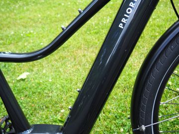Used Priority CURRENT E-BIKE 2021 2021 Urban, Light Gray — image 14 of 23
