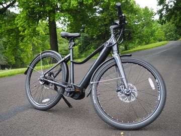 Used Priority CURRENT E-BIKE 2021 2021 Urban, Light Gray — image 2 of 23